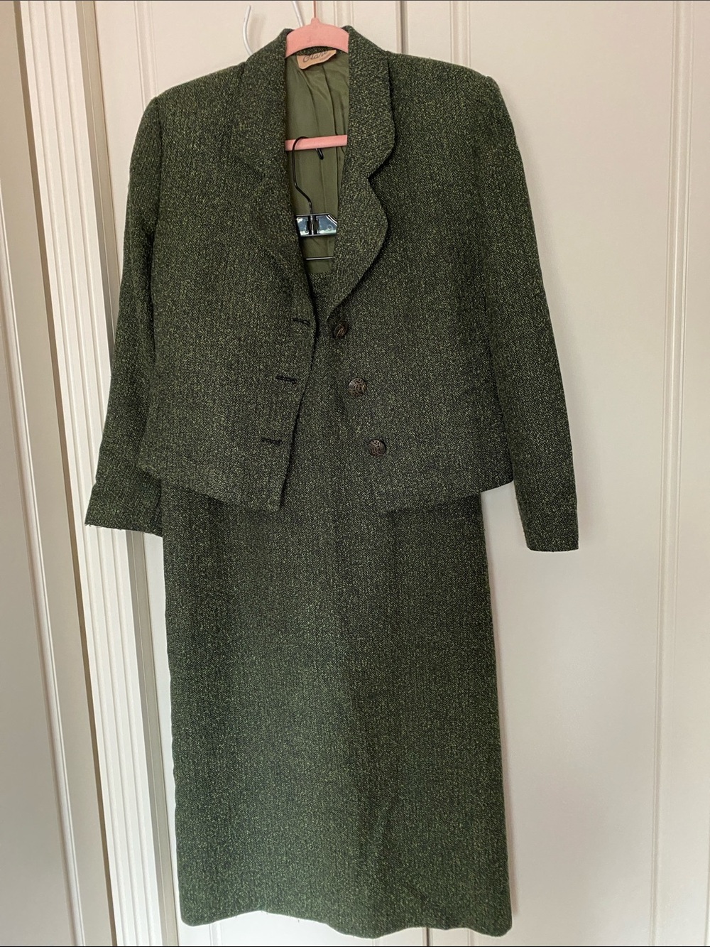 Classic Olive Green Women's Skirt Suit